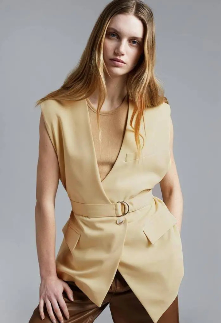 Yellow Vest with Belt – Loose Fit